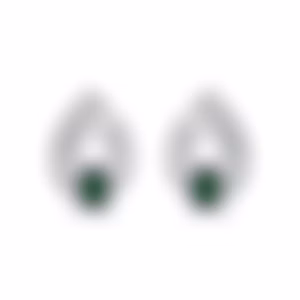 Серьги из белого золота с цаворитами 4.13 и 3.72 карата.