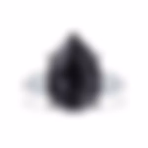 Кольцо из белого золота с центральной шпинелью 5.6 карата