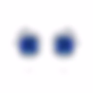 Пусеты из белого золота с сапфирами 2.67 и 2.28 карат.