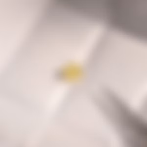 Как выбрать желтый бриллиант: подробный гайд