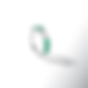 Кольцо на большой палец из белого золота с бриллиантом и изумрудами 0.4 кт