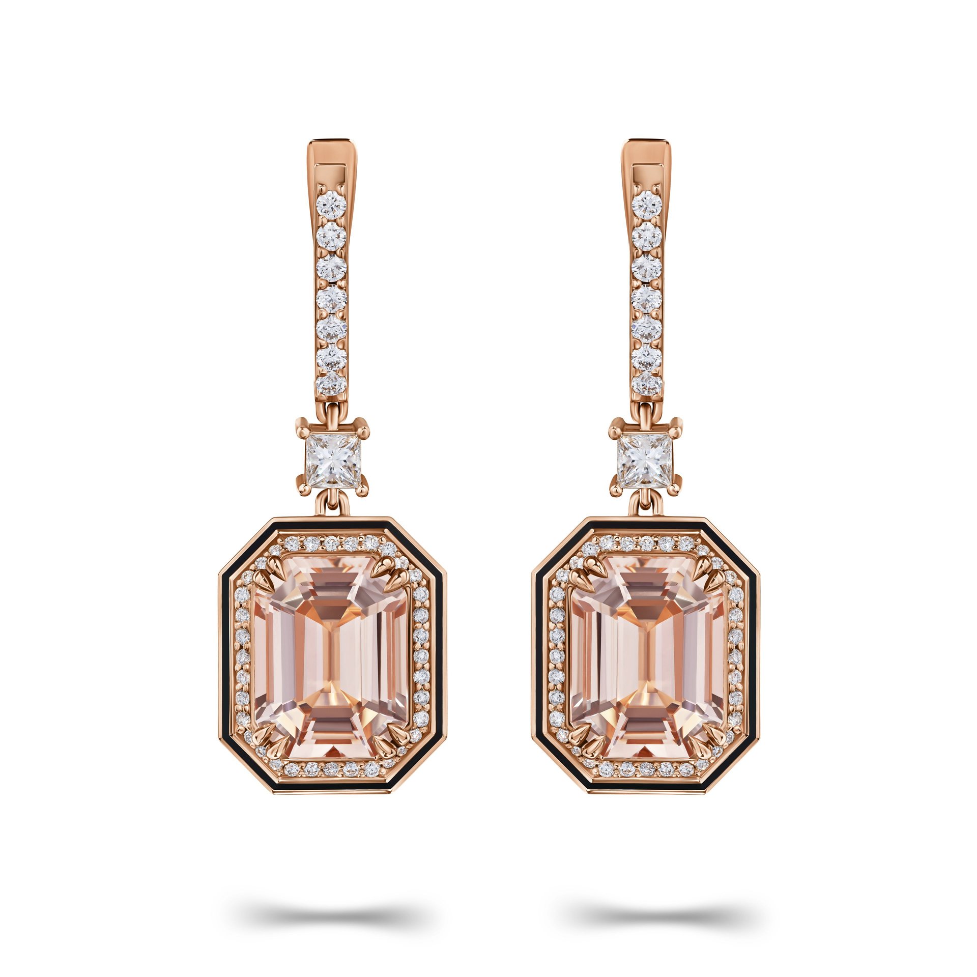 Серьги из розового золота с морганитами 4.81 и 4.93 карата.