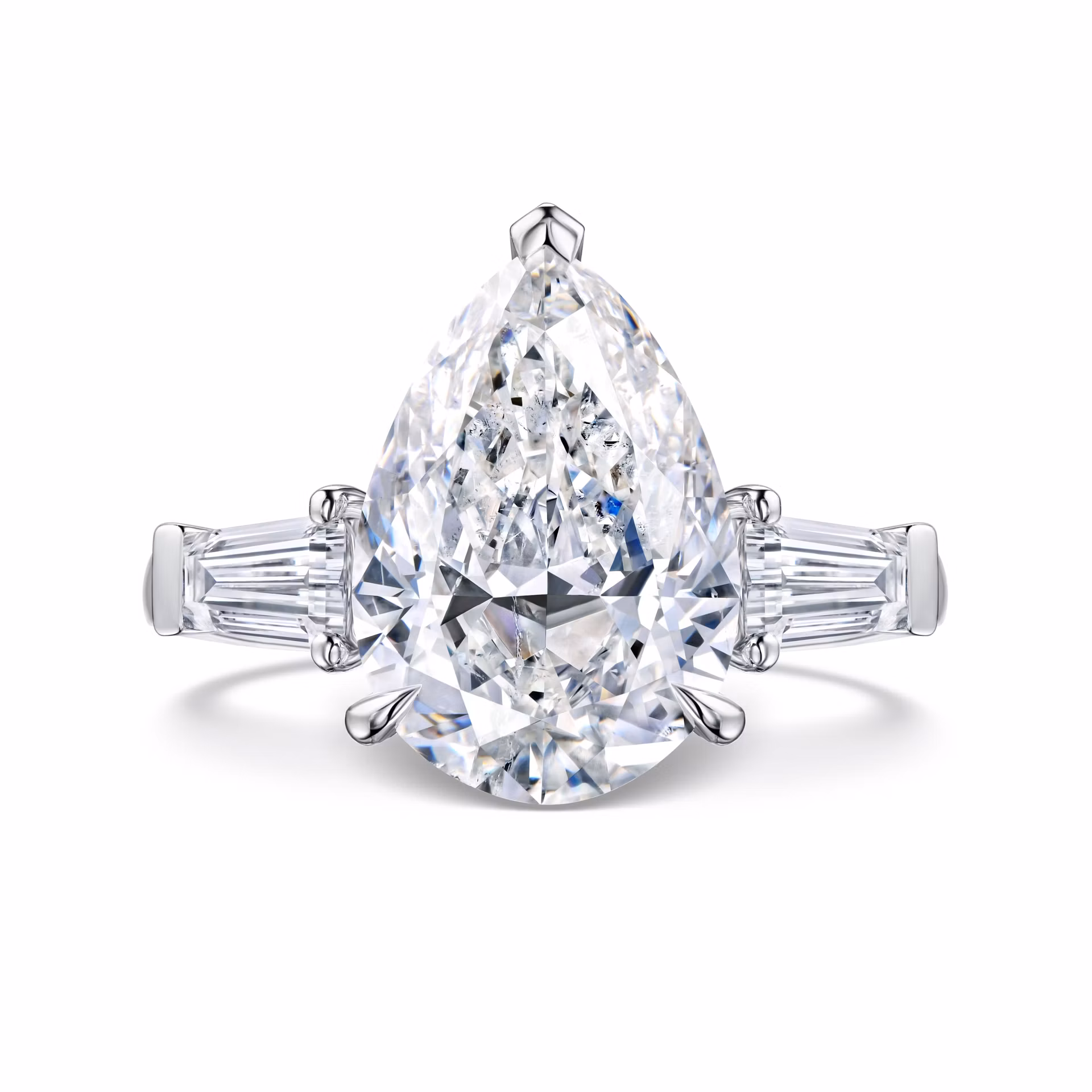 Кольцо с бриллиантом 4.17 карат в белом золоте от Parure Atelier