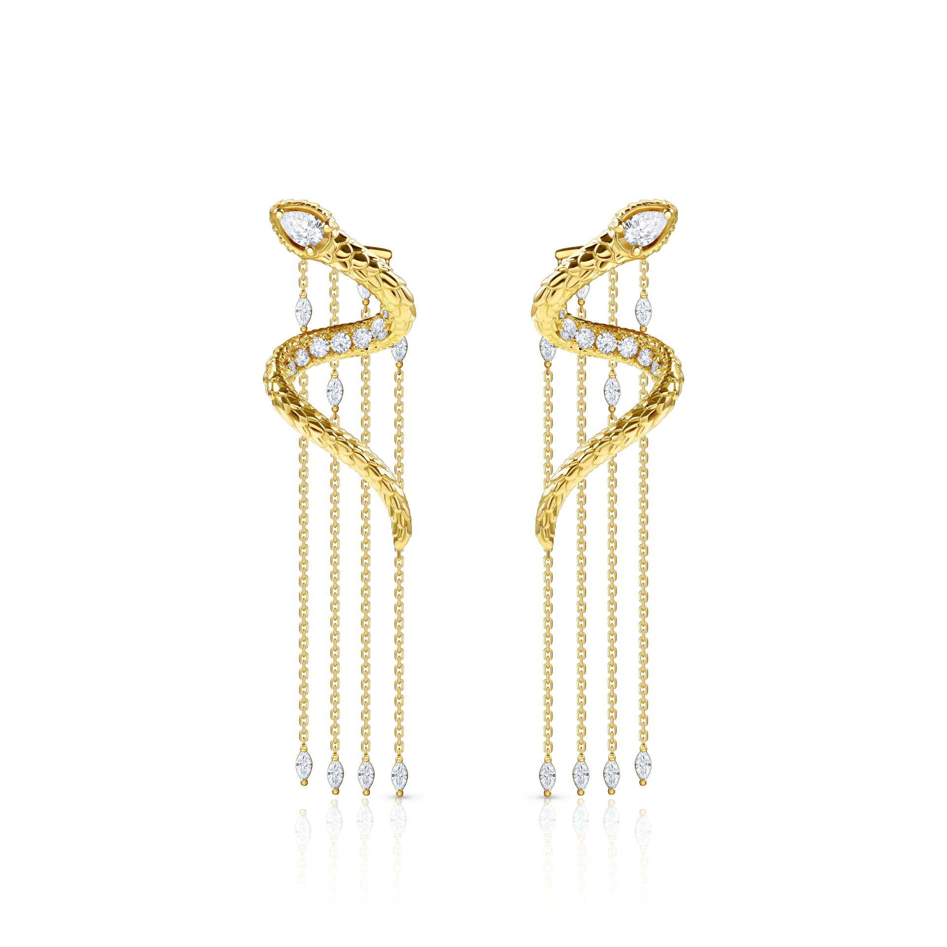 Пусеты-змеи с бриллиантами 0.37 карат в желтом золоте.