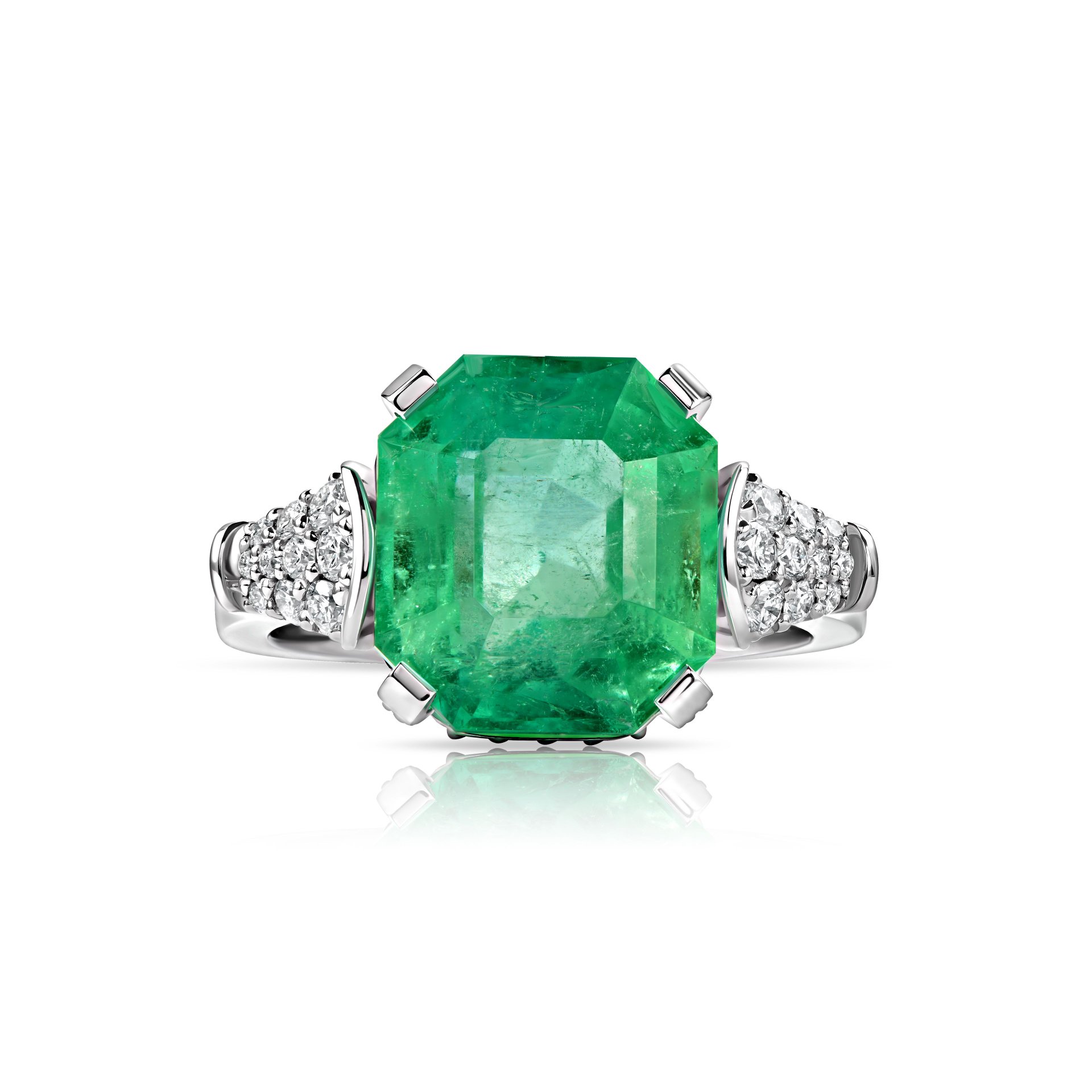 Кольцо с изумрудом 4.04 карат в белом золоте, дизайн Parure Atelier