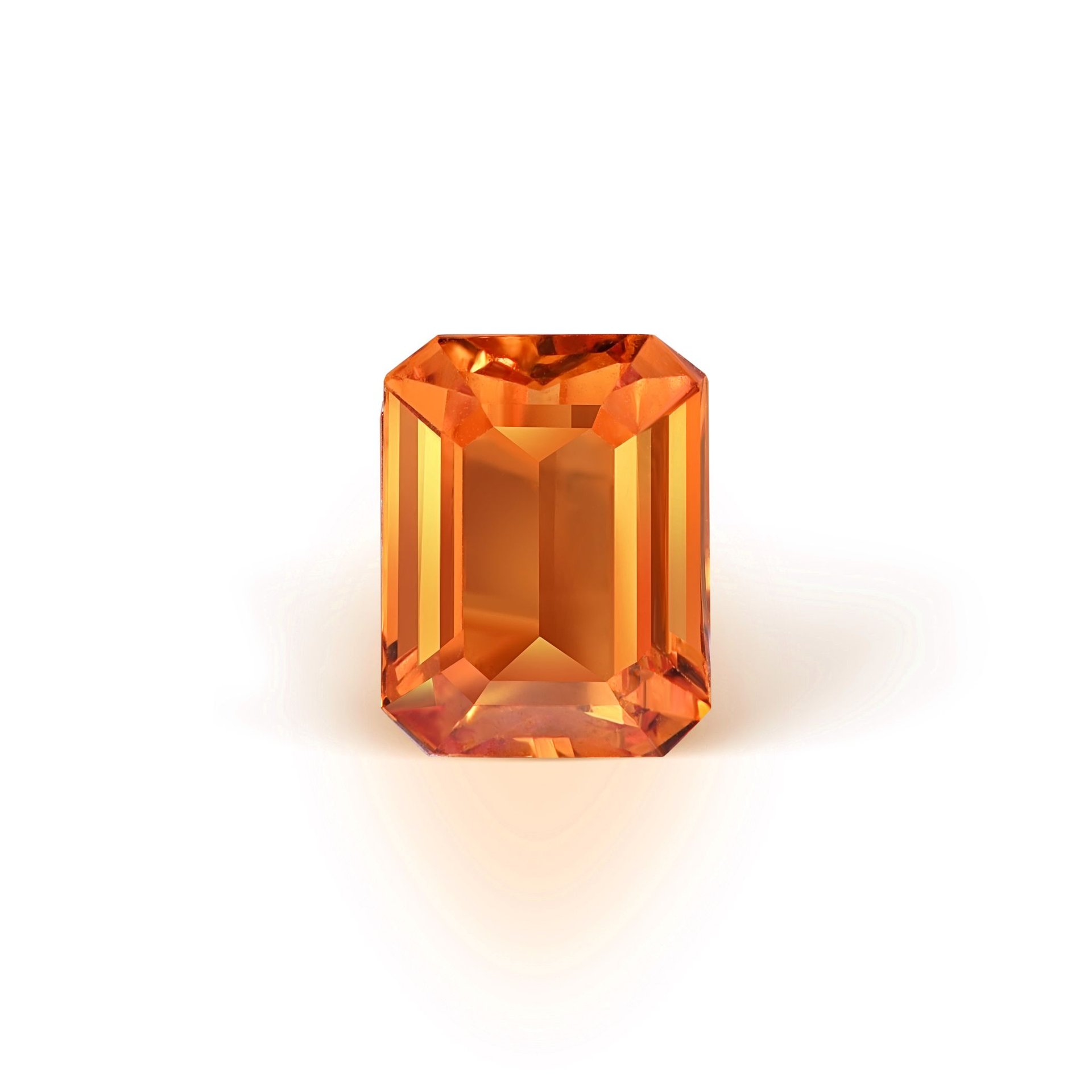 Спессартин 2.30 карата — яркий оранжевый драгоценный камень