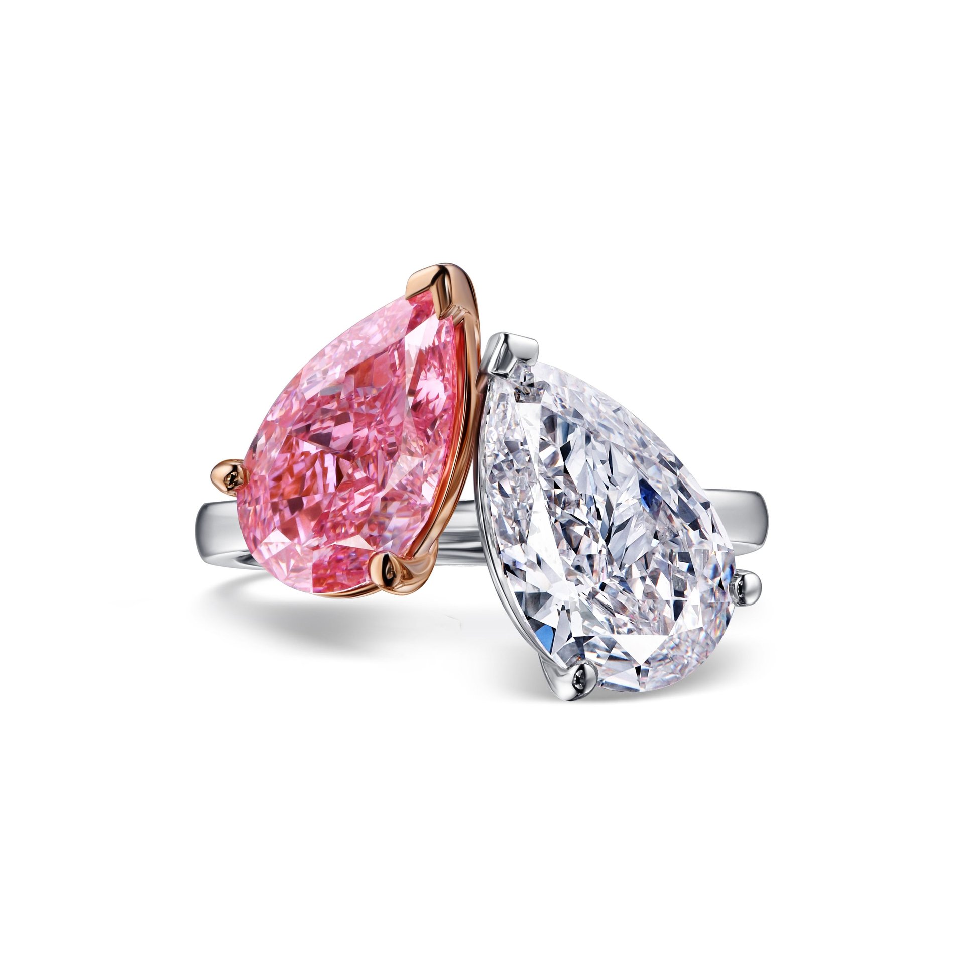 Ring with diamonds "pear" 2.16 ct FVPP (Fancy Vivid Purplish Pink)/VS1 and 2.04 ct F/SI1 GIA/MSU