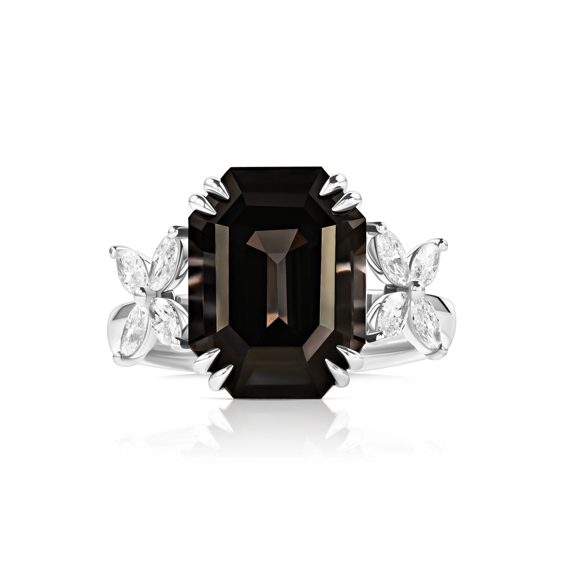 Кольцо со шпинелью 7.6 карат в белом золоте от Parure Atelier