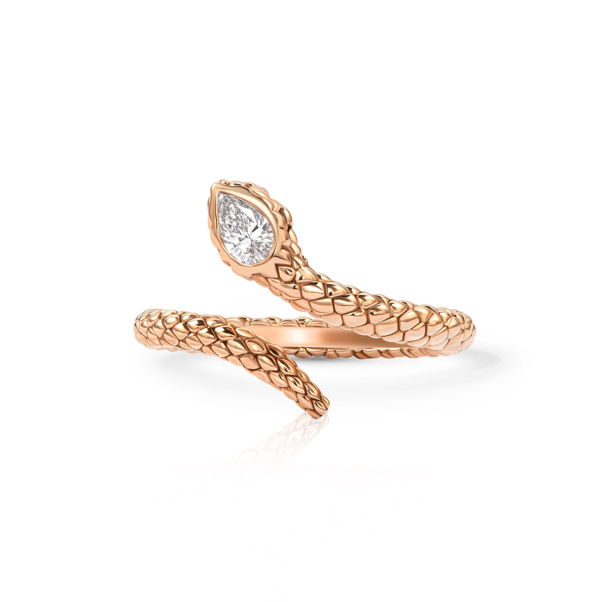 Кольцо змея с бриллиантом 0.14 карата из белого металла