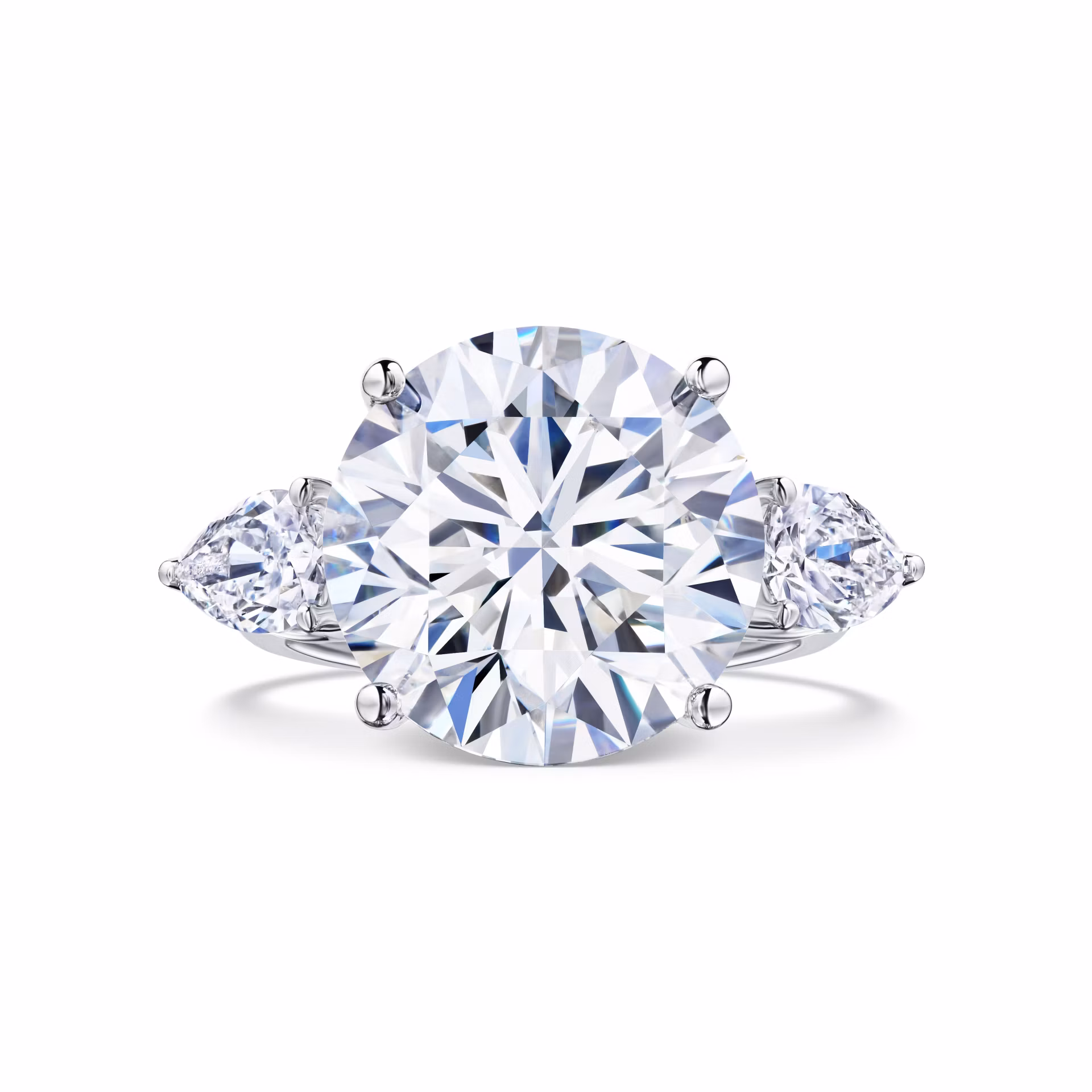 Кольцо «Idéal» с бриллиантом 10.15 карат в белом золоте.