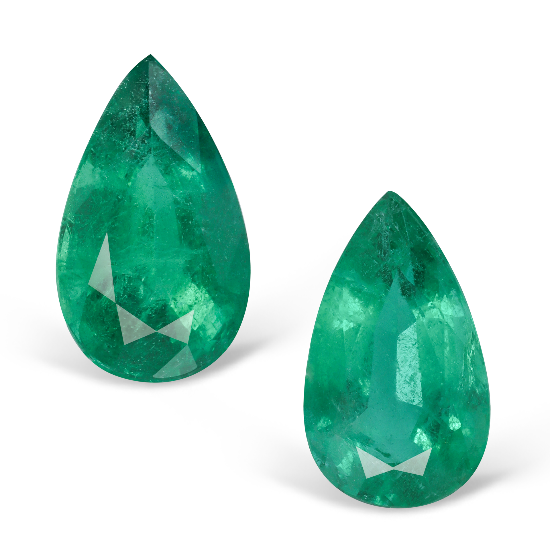 Пара изумрудов 3.01 и 3.09 карат, центральный камень 3.01 кт