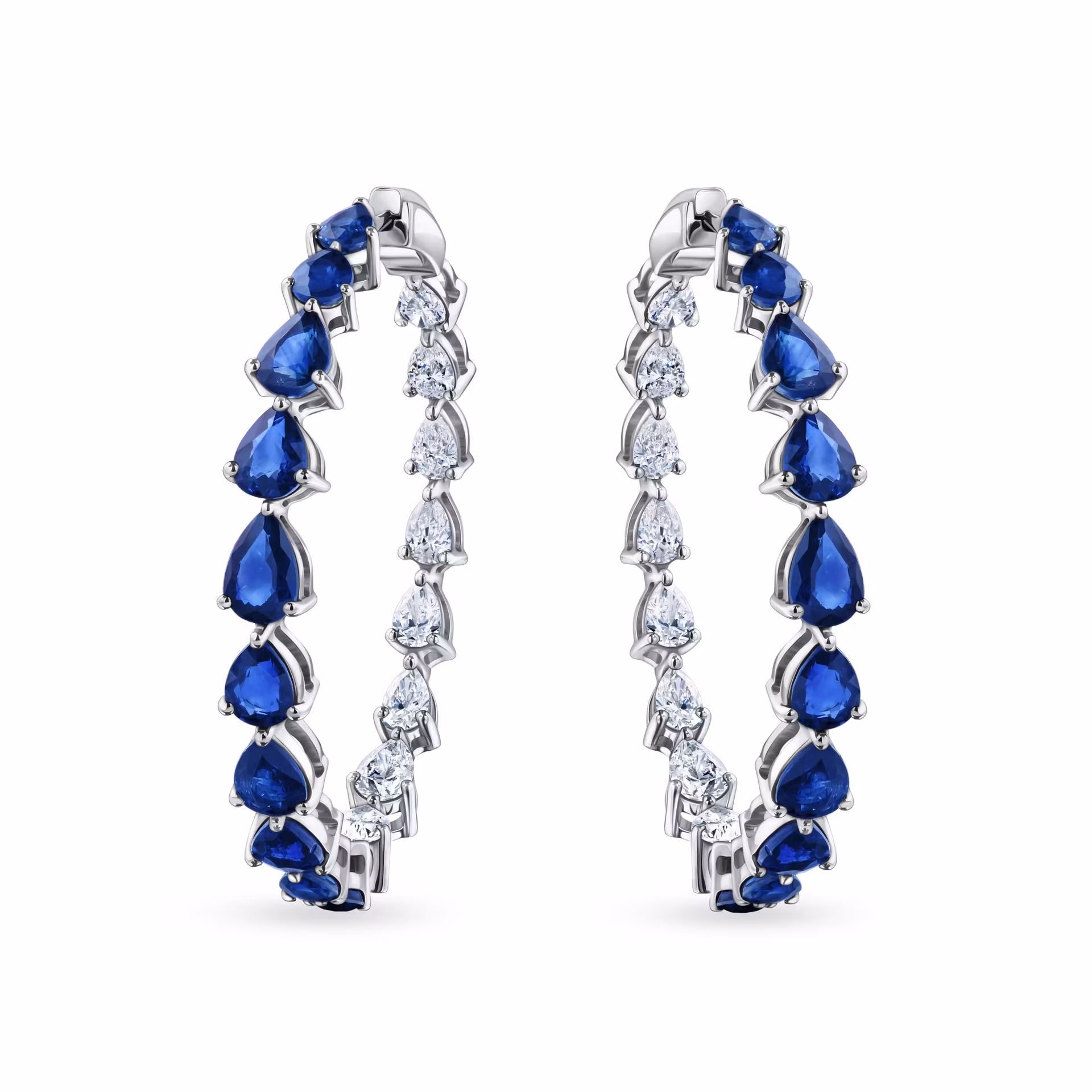 Серьги-конго из белого золота с сапфирами 6.28 карат.