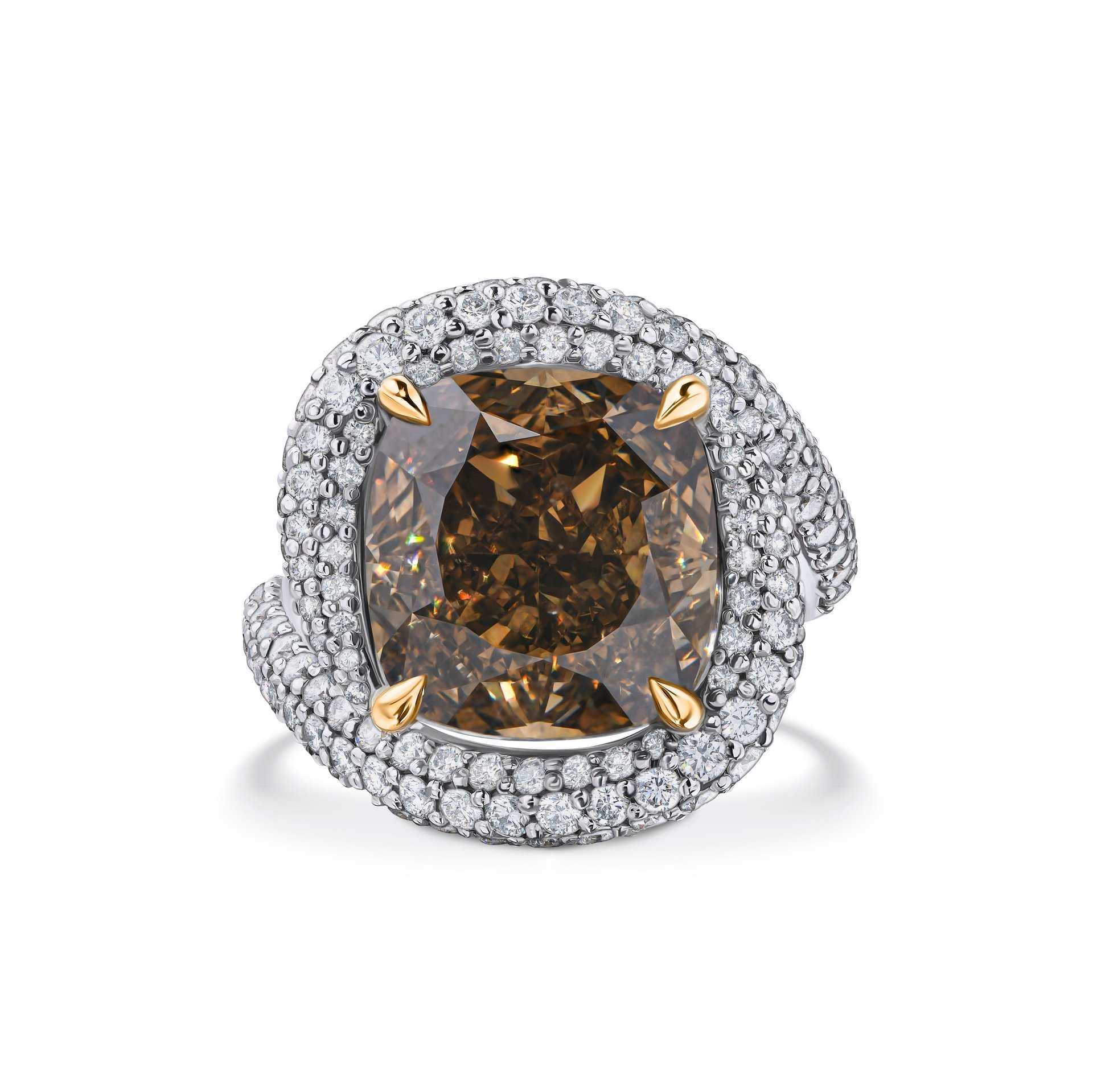 Кольцо из белого золота с коричневым бриллиантом 10.07 карата