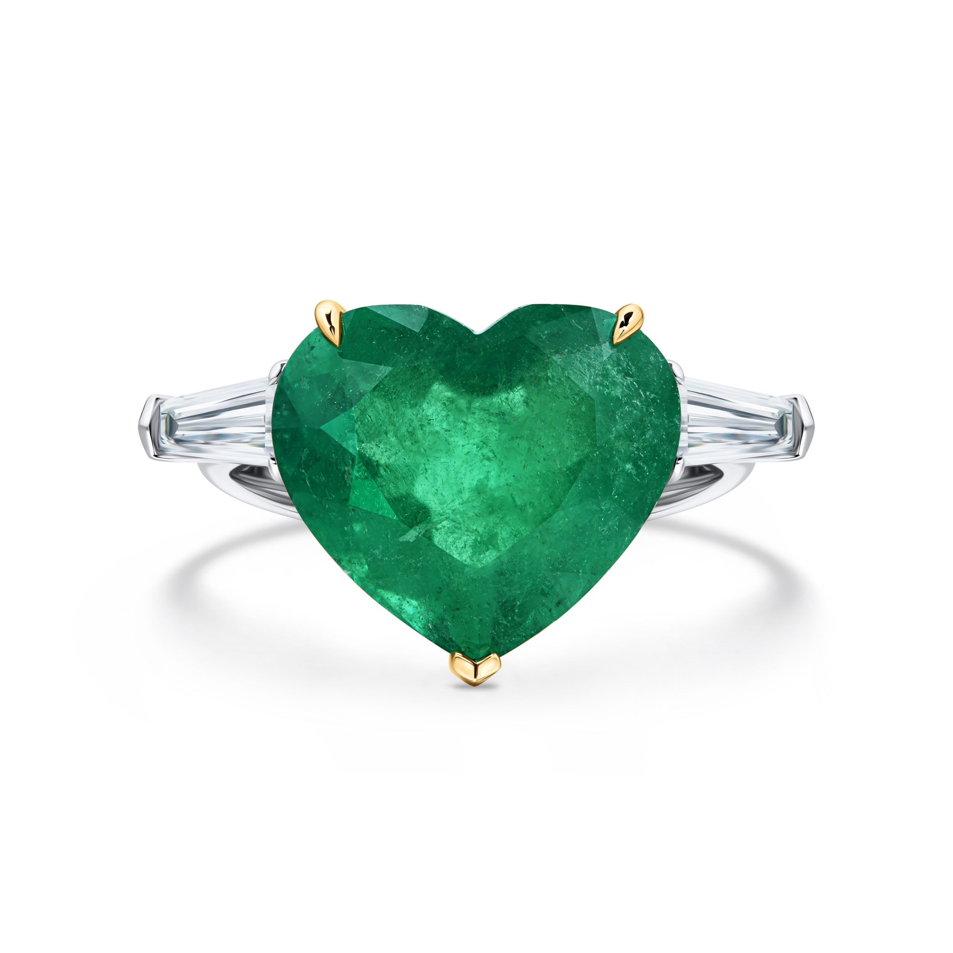 Кольцо с изумрудом 6.06 карат в белом золоте от Parure Atelier