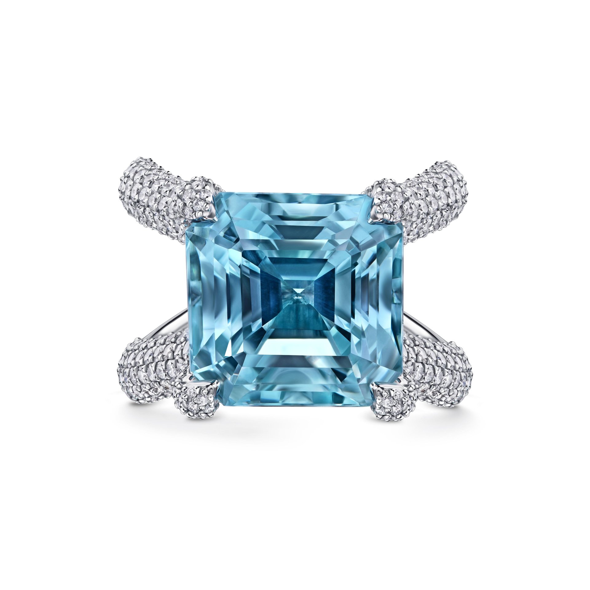 Кольцо с аквамарином 12.03 карата в белом золоте, дизайн Parure Atelier