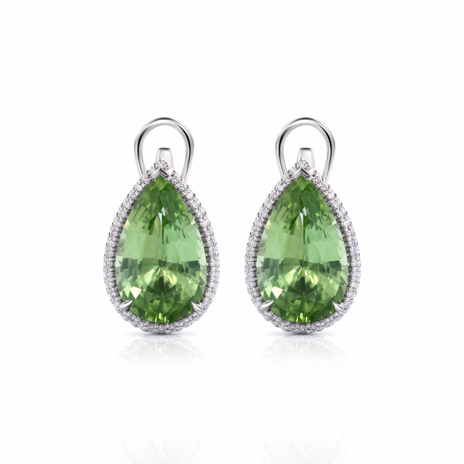 Серьги из белого золота с перидотами 12.70 карат.