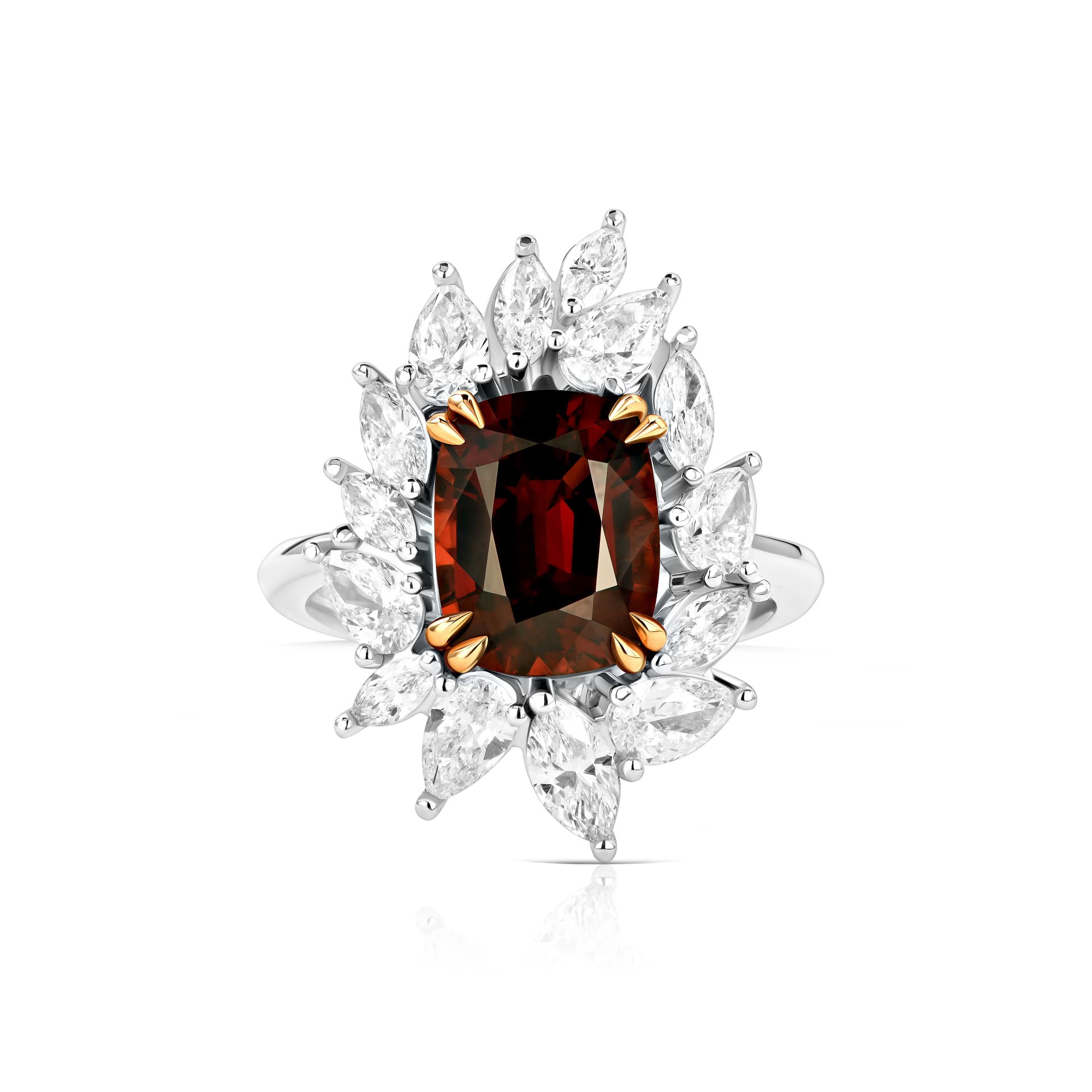 Кольцо из белого золота с крупной шпинелью 3.48 карата