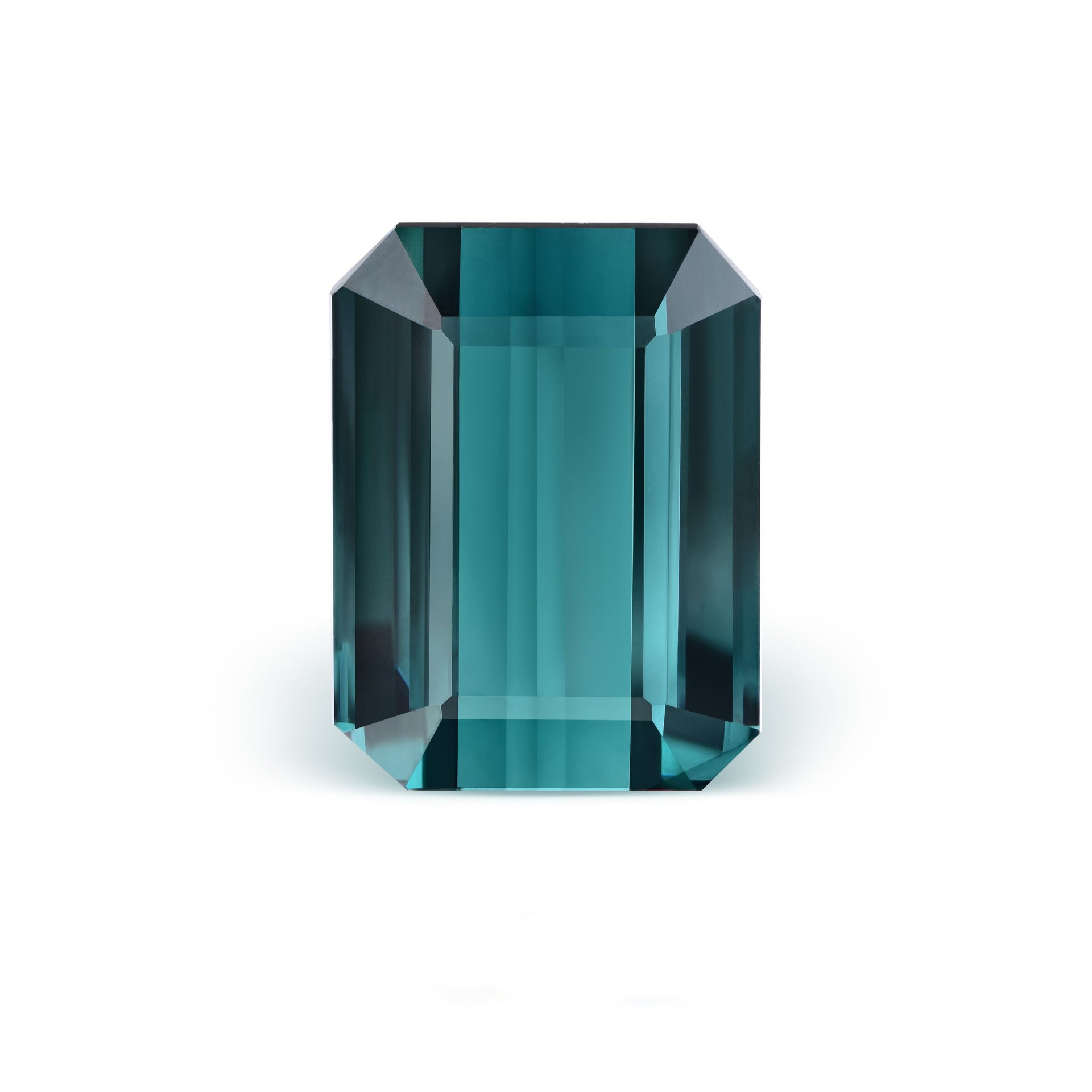 Изящное кольцо с турмалином 14.05 карат в элегантном дизайне.