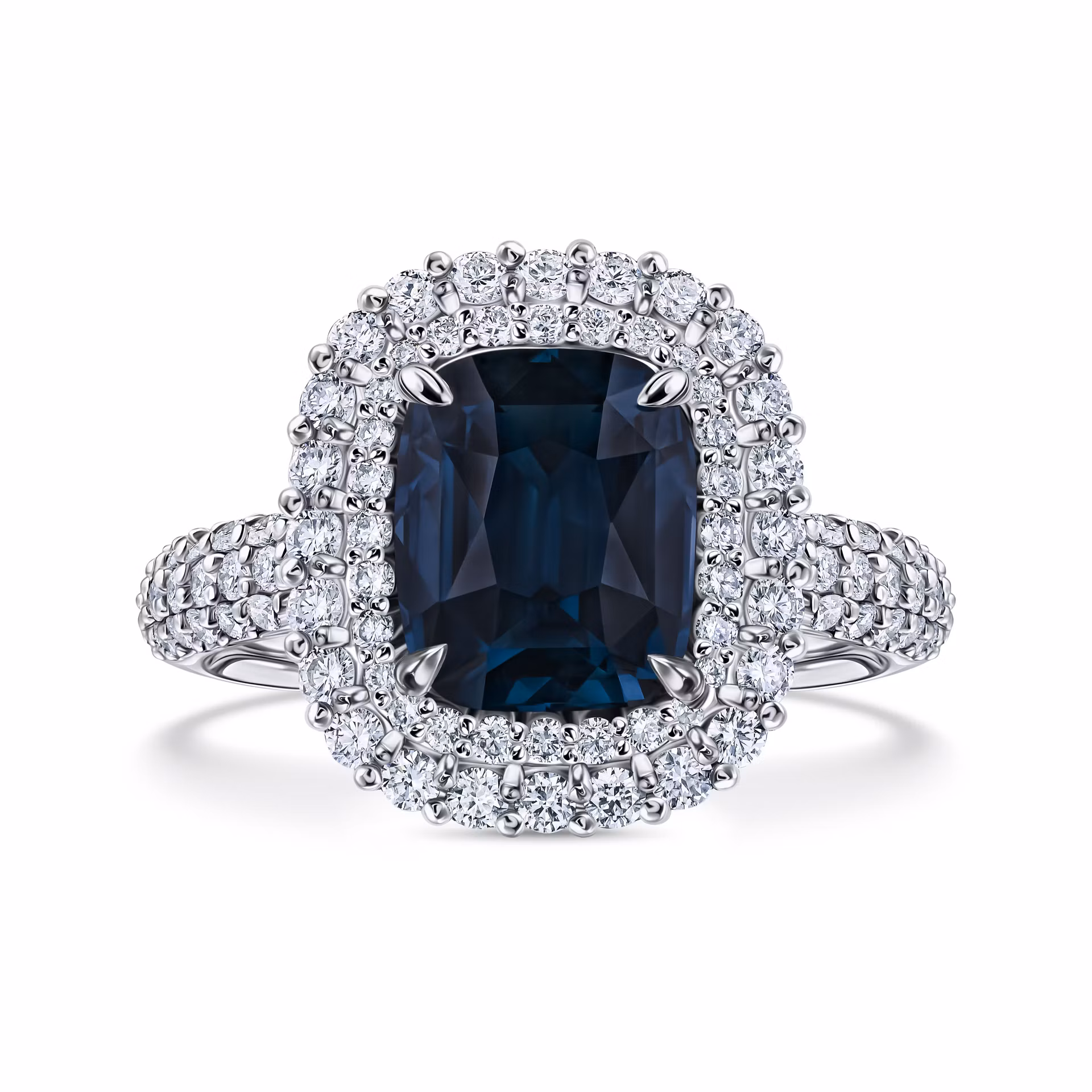 Кольцо из белого золота с центральной шпинелью 2.52 карата