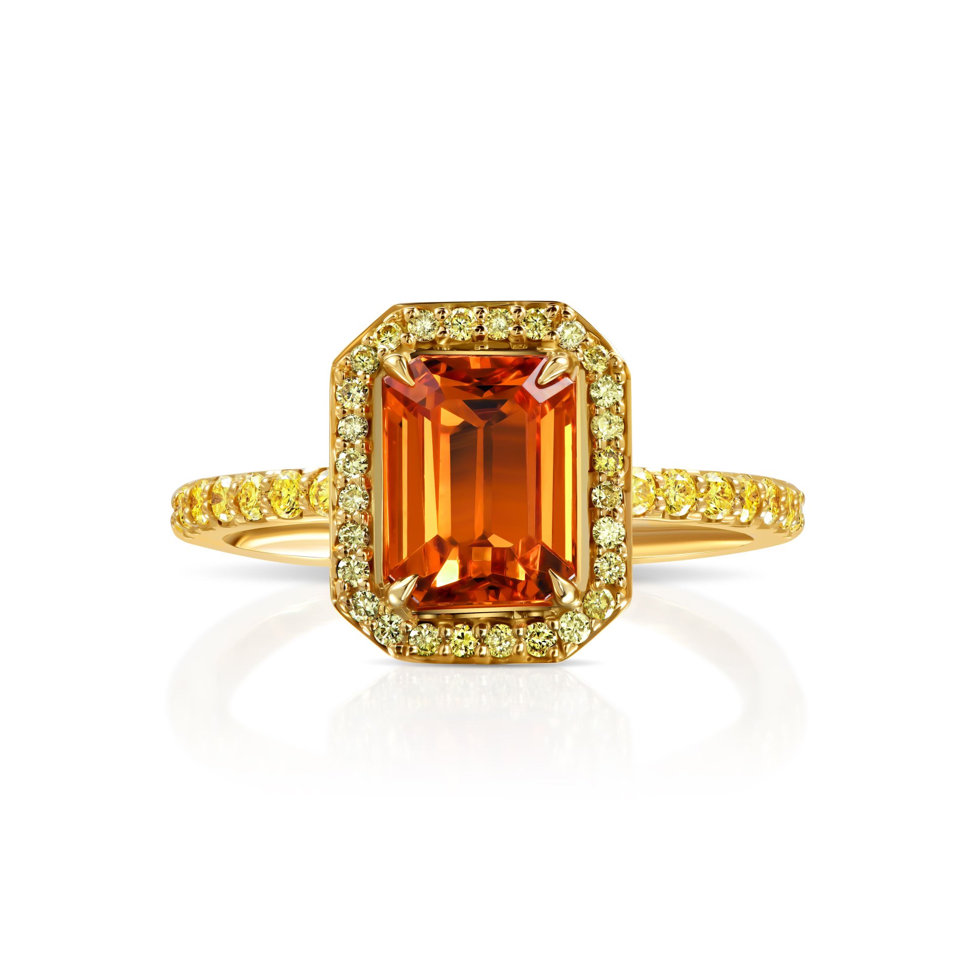 Кольцо из жёлтого золота с спессартином 2.3 карата