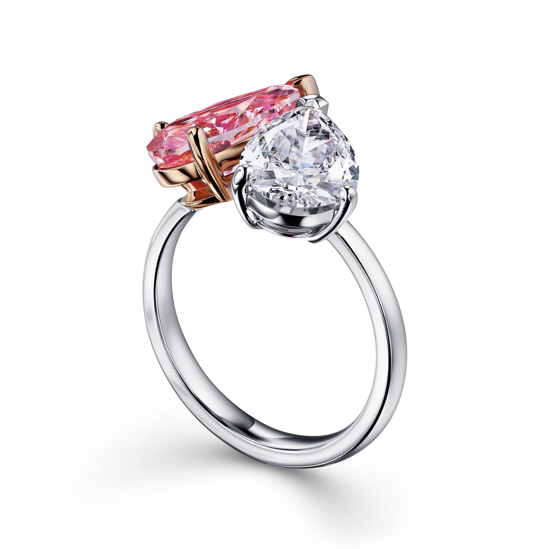 Ring with diamonds "pear" 2.16 ct FVPP (Fancy Vivid Purplish Pink)/VS1 and 2.04 ct F/SI1 GIA/MSU