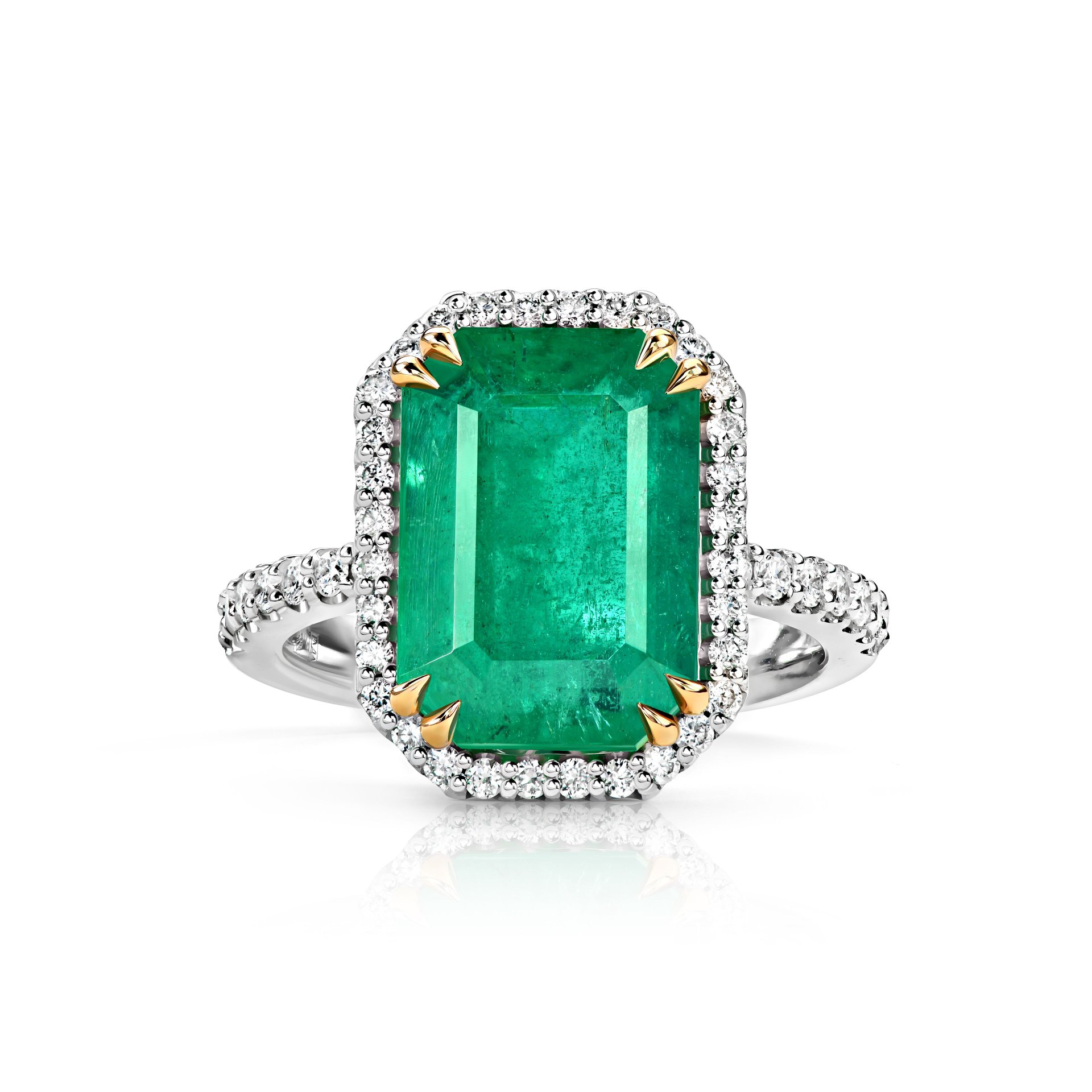 Кольцо с изумрудом 5.89 карат в белом золоте от Parure Atelier