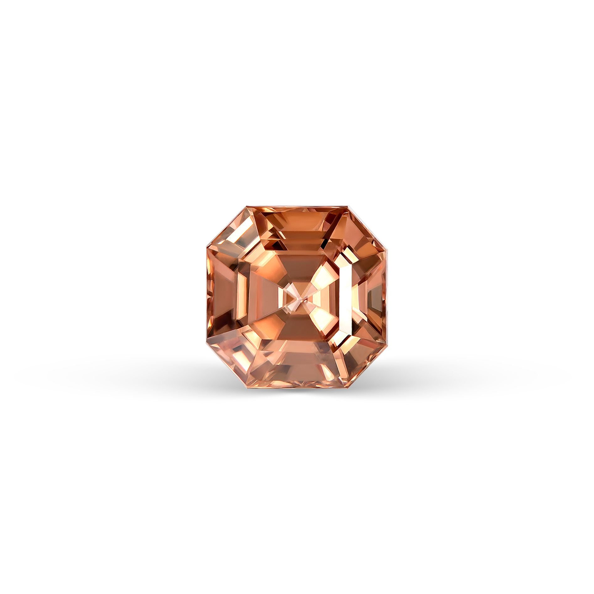 Морганит 4.19 карата крупным планом, нежно-розовый оттенок