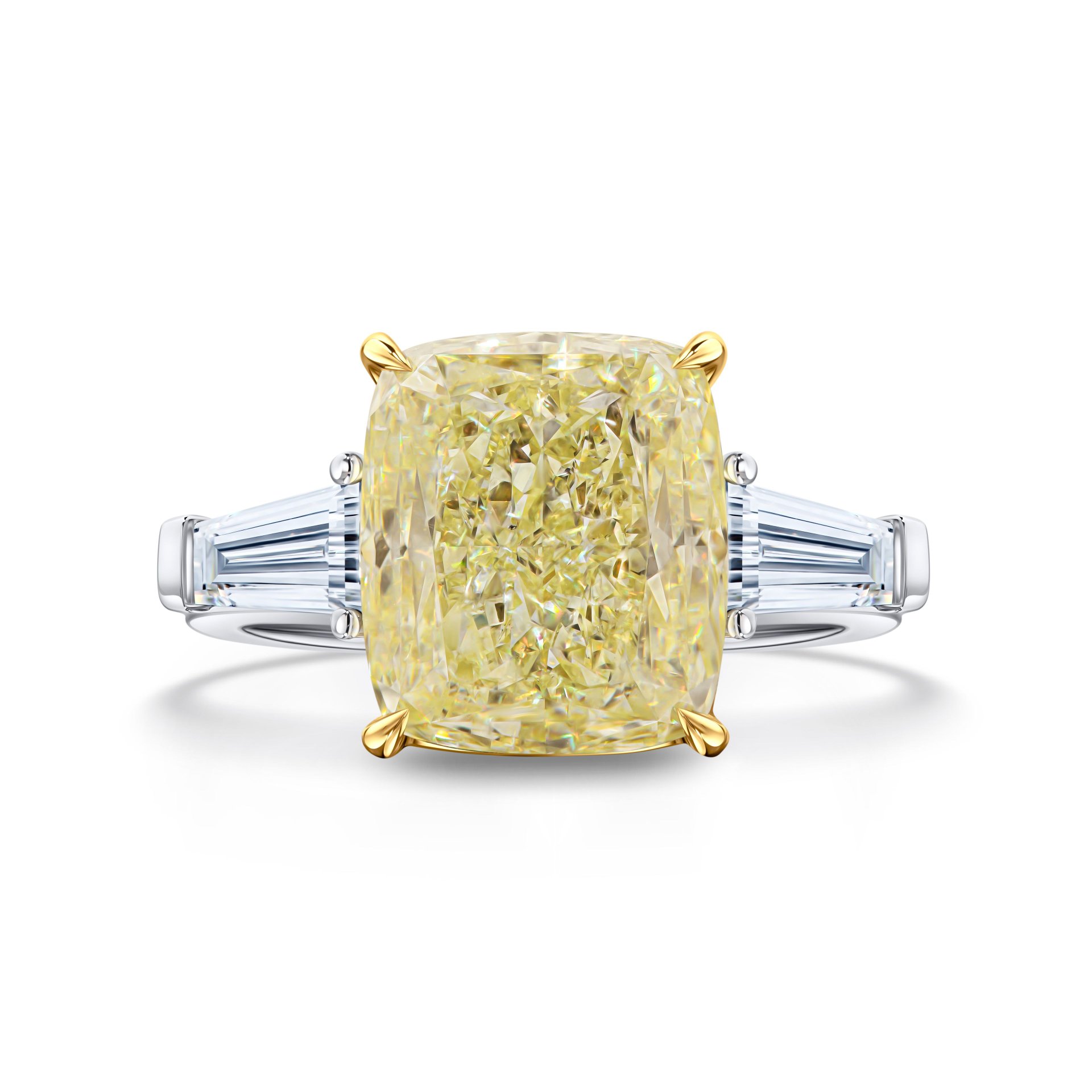 Кольцо с желтым бриллиантом 5.32 карата в белом золоте