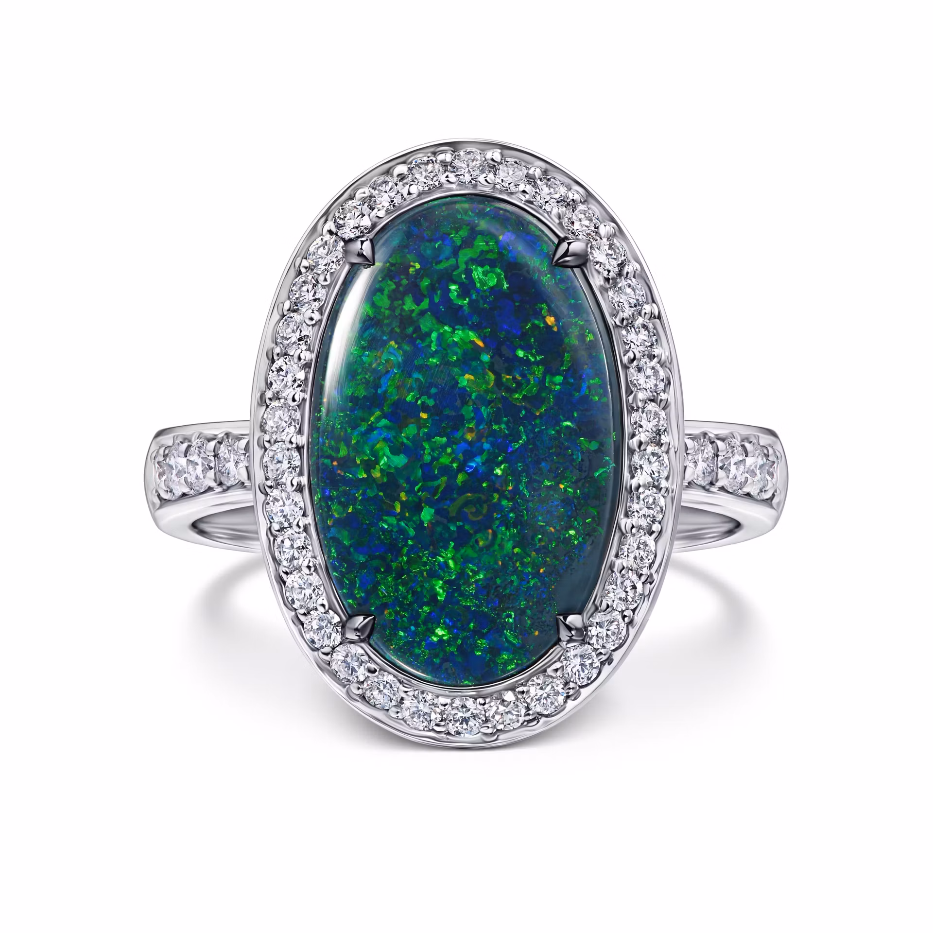 Кольцо из белого золота с опалом 2.61 карат.