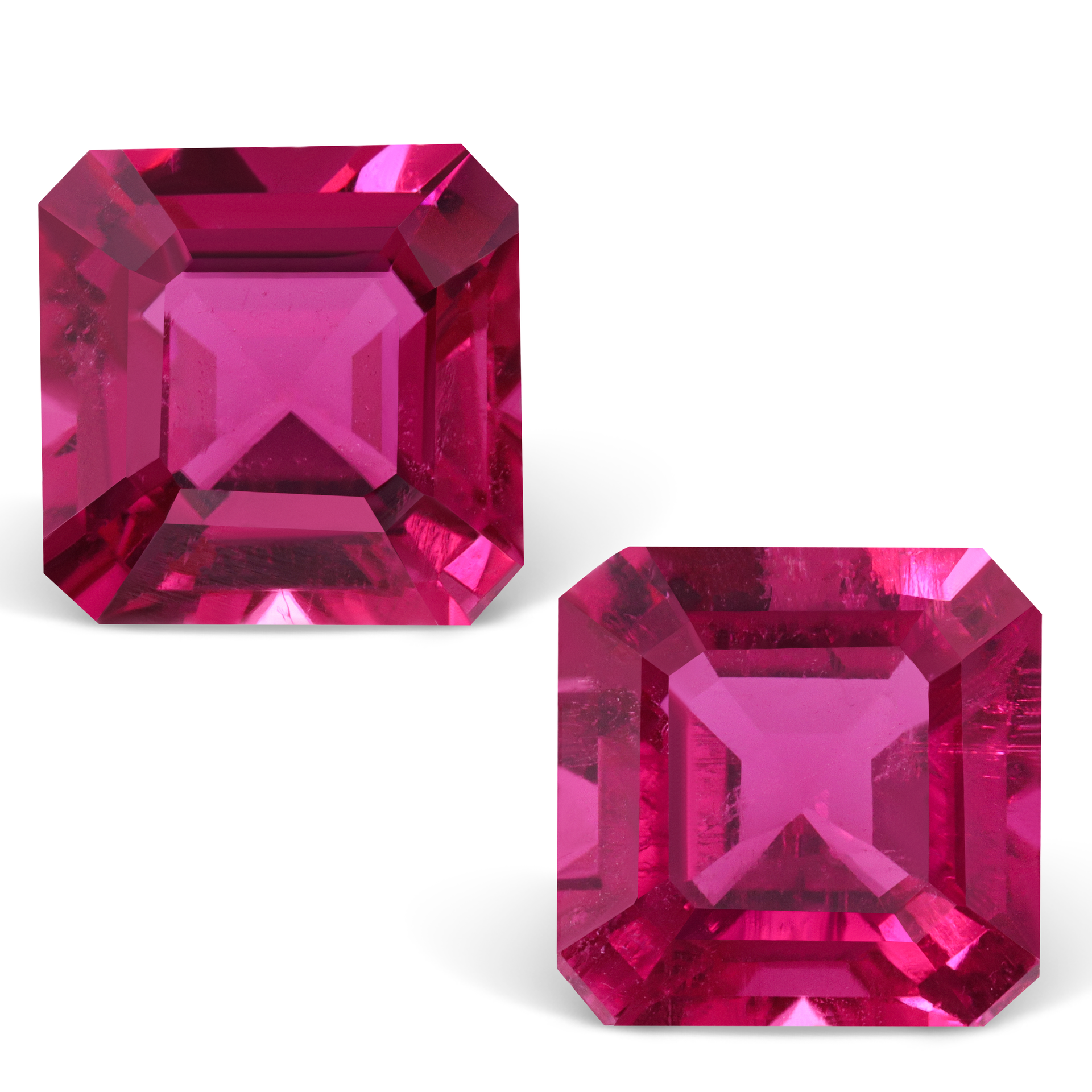 Пара турмалинов рубеллит весом 2.31 и 2.23 карата