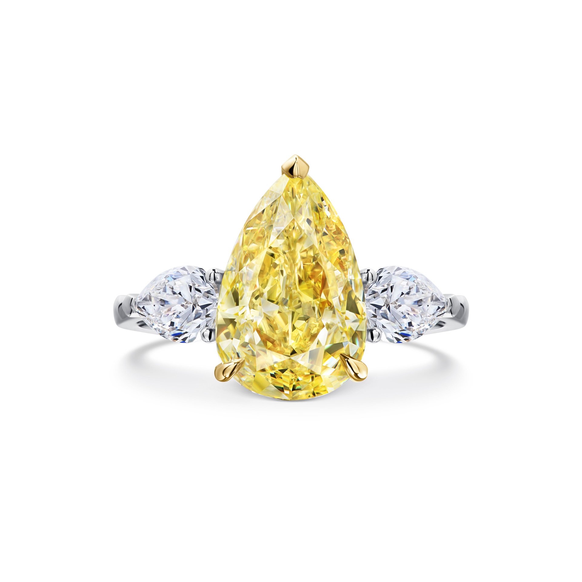 Кольцо с желтым бриллиантом 3.01 карат в белом золоте