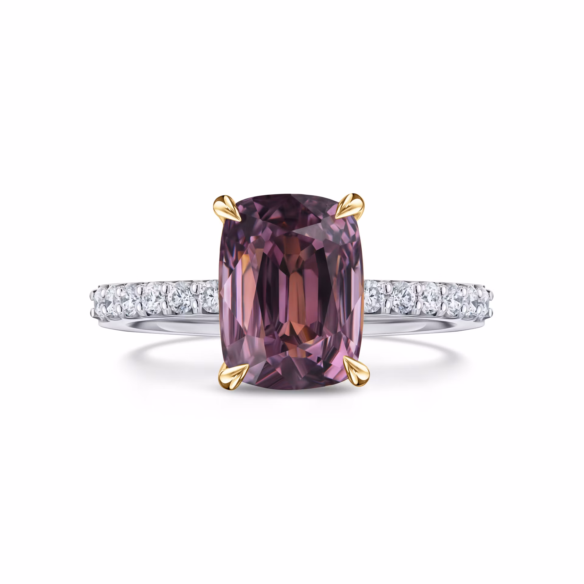 Кольцо из белого золота с центральной шпинелью 2.87 карата