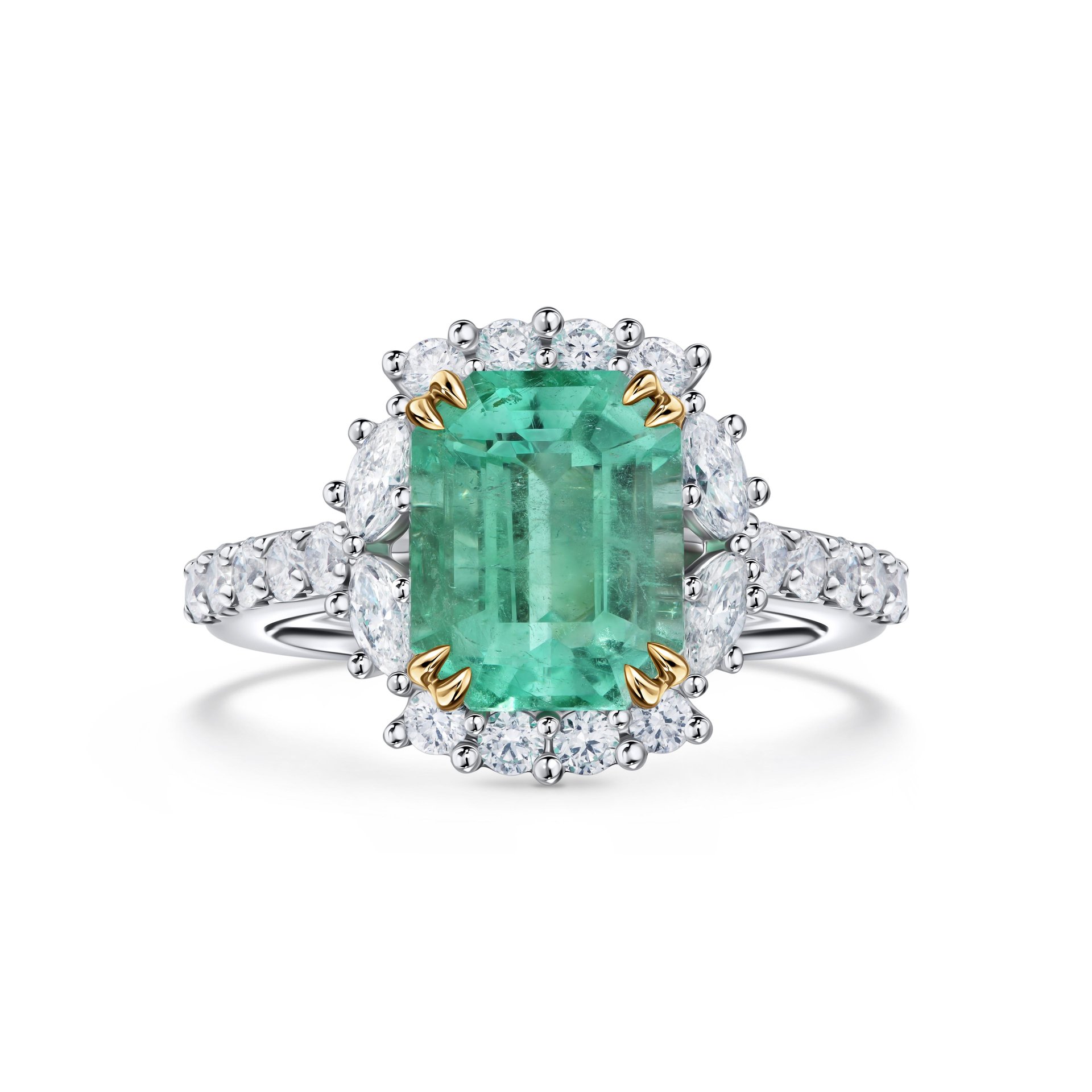 Кольцо с изумрудом 3.09 карат в белом золоте, дизайн Parure Atelier